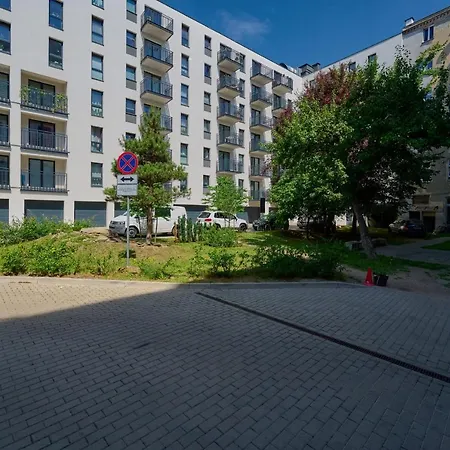 Appartamento Center Mirrors With Parking By Renters