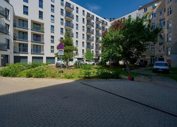 Apartment Center Mirrors With Parking By Renters